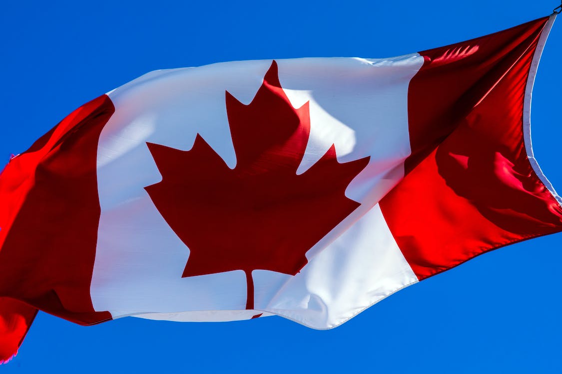 Stores Offering Visa Sponsorship Cashier Jobs in Canada
